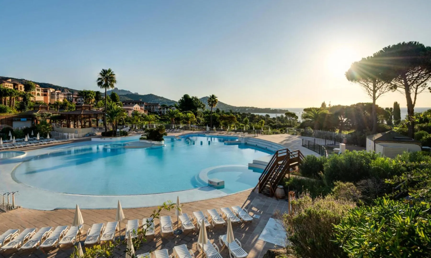 Residence Le Hameau De Cap Esterel - Maeva Home - Studio 5 Personnes - Confort Mae-2361 Saint-Raphael  France